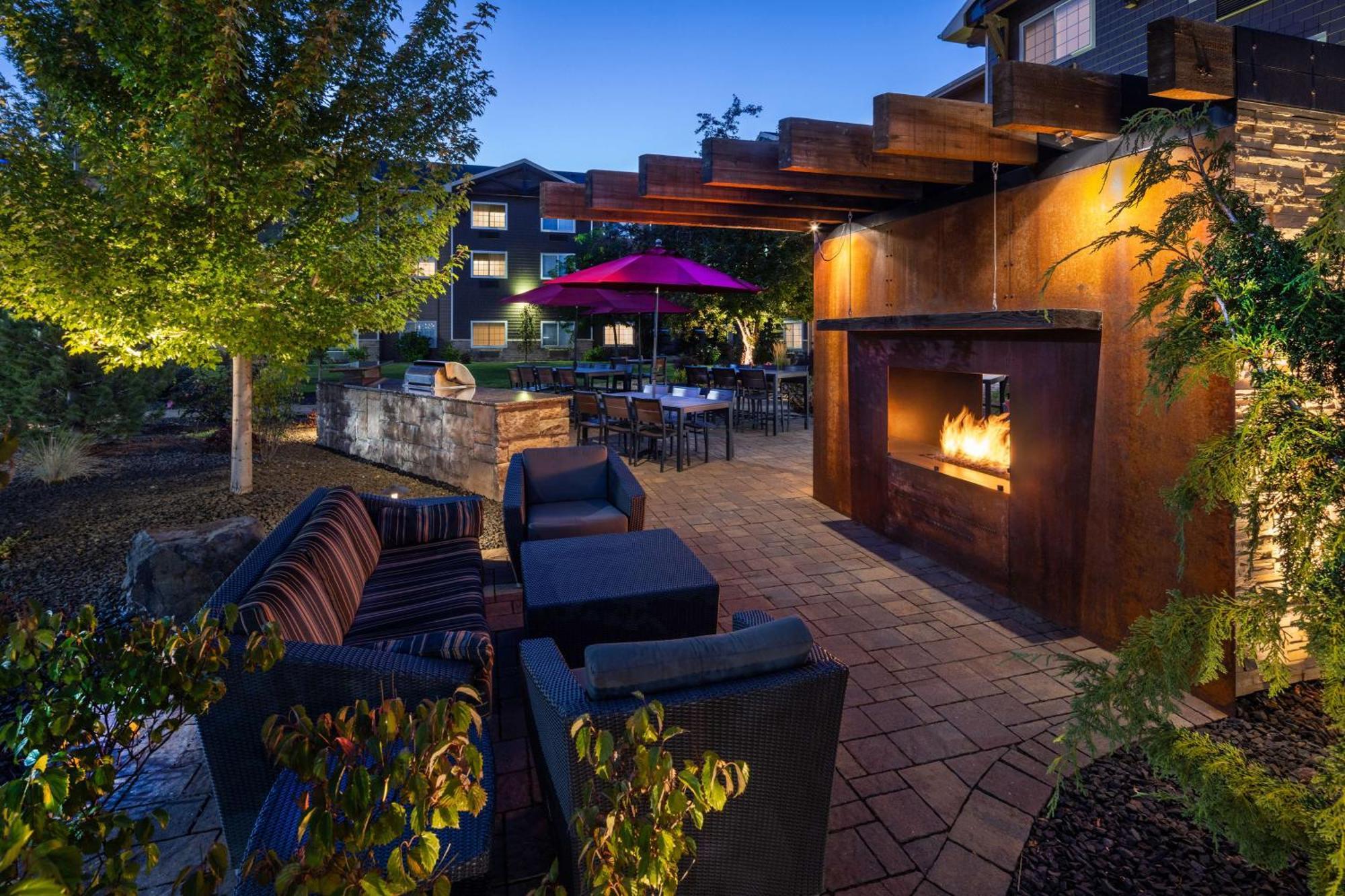 Hampton Inn Pullman Zewnętrze zdjęcie